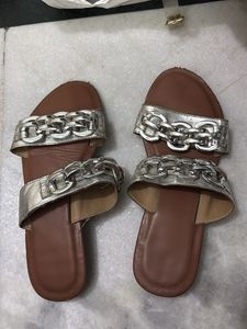 Chain Detail Slides