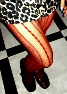 Red Patterned Tights  ✨️ ♥️