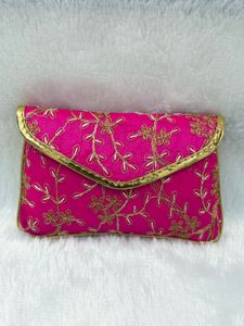 Royal Bloom Clutch – Pink & Gold Edition