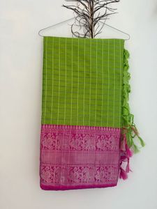 Green & Pink Saree With Blouse Piece