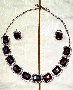 Elegant Necklace &amp; Earring Set