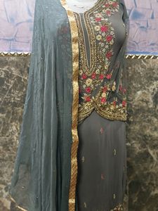 Kurta Witha Chunni