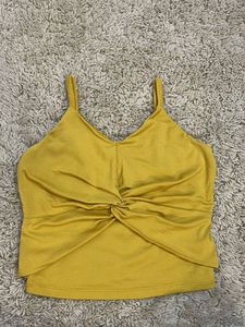 Twisted Cropped Fitted Top