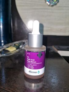 The Derma Co Face Serum