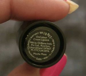 Oriflame Mocha Muse Cream Lipstick
