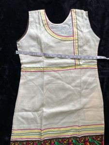 Off-white Kurti with Multicolour Border Embroidery