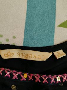 Avaasa Kurti