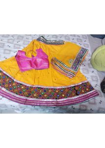 Lahanga Choli