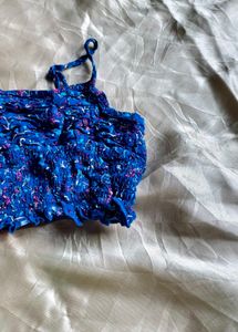 10.6.4 CUTE BLUE TOP