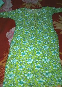 Beautiful Floral Kurti