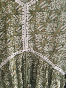 Women&#39;s Aliya Cut Kurti Set