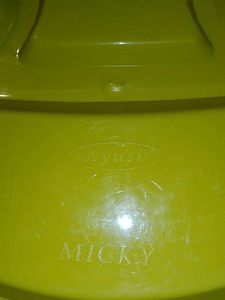 🆕NEW Mickey &amp; Apple Plates (Set of 2) Combo