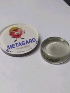 2 Paper Weights