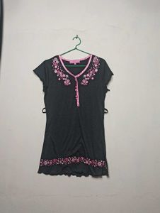 4 used short dresses combo