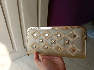 Brand New Clutch 💯✨