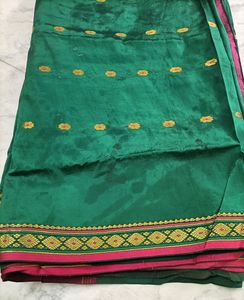 Woman&#39;s Nauvari Kanjeevaram