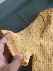 Cool Yellowish Top