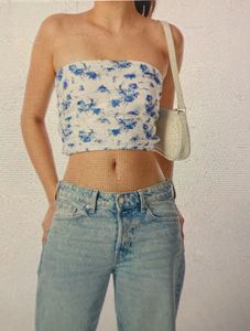 Newme (S) Blue Floral Tube Top