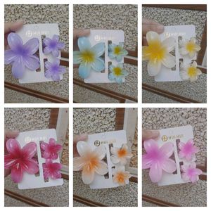 Flower Hair Claw Clips- 6 cards