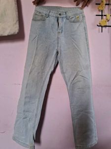 Light Wash Straight Leg Jeans