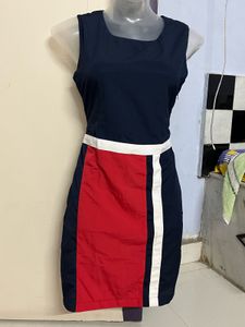 Tokyo Talkies Navy Blue &amp; RedColourblocked Sheath