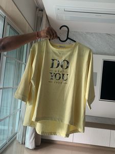 Fixed price, 3/4 sleeves, yellow T-shirt