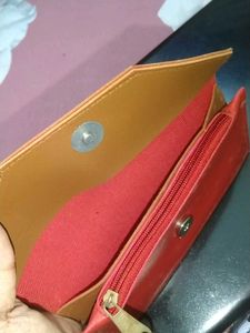 Hand Bags / Pouches