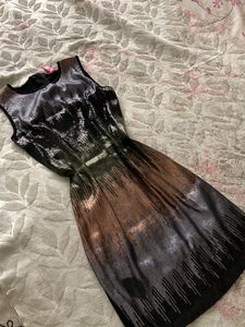 hot sequence bodycon + reflective bracelet