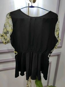 Printed V-Neck Top