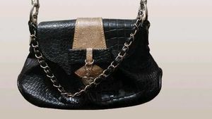Chic Chain Patent Leather Crossbody Bag