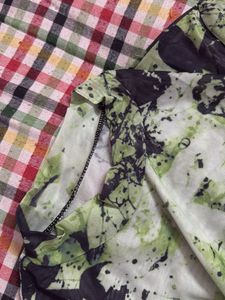 Green Print Long Sleeve Top