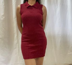 maroon bodycon dress Size - S