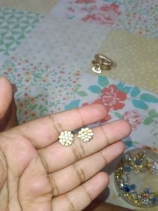 Women Studded Tops Earrings