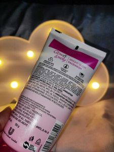 Glow &amp; Lovely face Wash