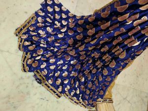 Beautiful 😍 2 Colour Saree