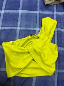 One Shoulder Crop Top