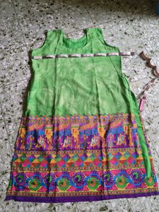 Green Kurti