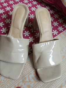 Steppings Heels