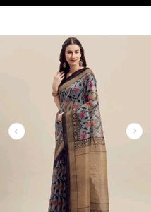 Beautiful Grey Floral Saree ❤😍