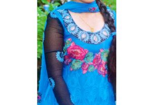 Blue Floral Embroidered Salwar Kameez