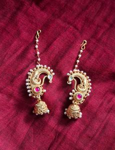 Ear cuffs with jhumkas