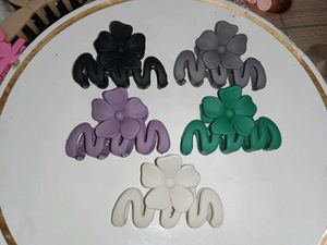 Floral Hair Claw Clips - 3 Pack