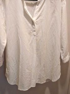 UNIQLO BEAUTIFUL TOP