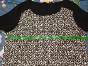 Flawless Black &amp; White Top