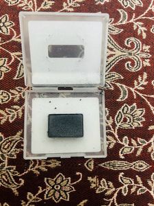 Combo Of Chain And 2 Eyeshadows