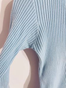 Neck Band Top