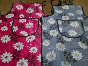 Floral Print Aprons (Set of 2)
