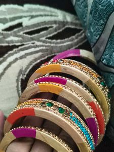 Sparkling multicolour lakh Bangle Set