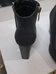Black Matte ankle Length Boots