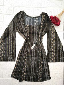 Short Kurti 🖤